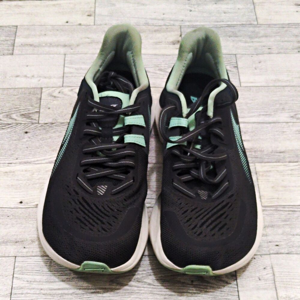 Altra Provision 6 Women’s Low Top Size 6.5 Sneakers Black/Green/White